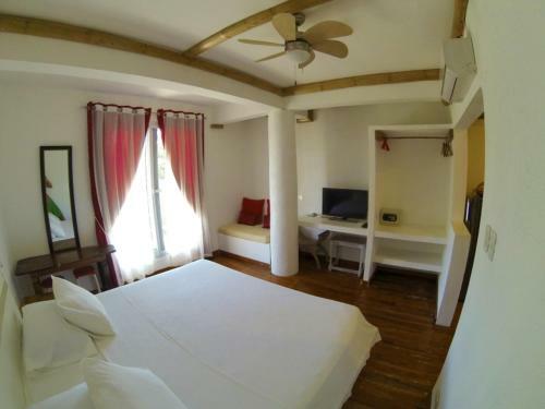Hostal Lanterna Hotel Boracay