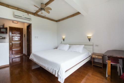 Hostal Lanterna Hotel Boracay
