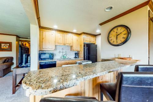 Lake Cliffe 105b
