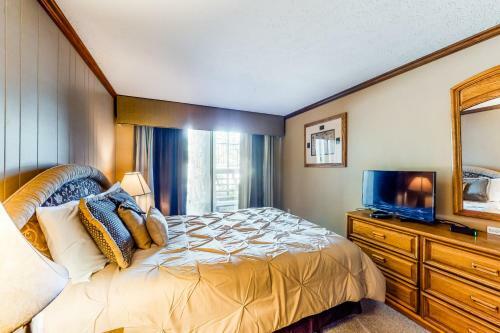 Lake Cliffe 105b