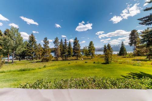 Lake Cliffe 105b