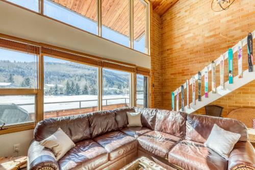 Columbine Cir 1a