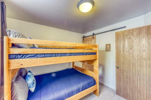 Columbine Cir 1a