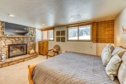 Columbine Cir 1a