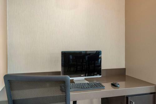 Hotel Mainstay Suites