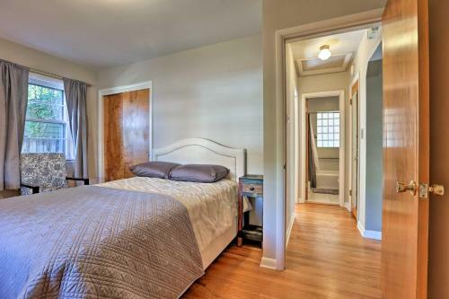 Englewood Retreat With Yard And Deck Near Downtown!