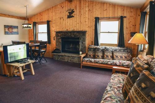 Lazy R Cottages By Rocky Mountain Resorts