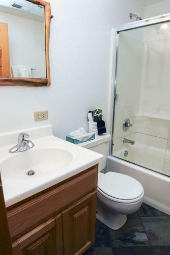 Lazy R Cottages By Rocky Mountain Resorts
