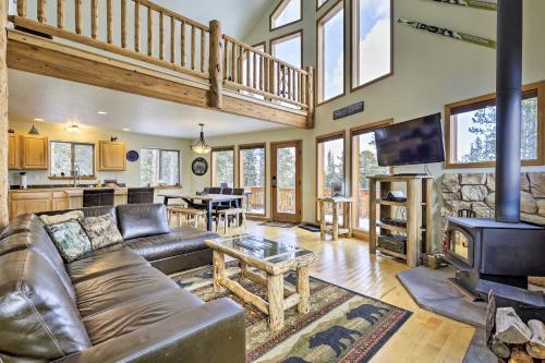 Aspen Leaf Lodge With Great Mountain Views!