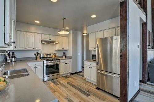Large Fairplay Cabin With Incredible Views Near Breck
