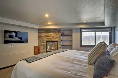 Large Fairplay Cabin With Incredible Views Near Breck