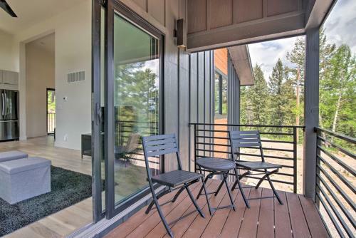 Modern Evergreen Cabin On 35 Acres With Views!