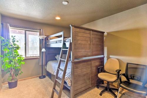 Inviting Lodge In Fairplay With Private Deck!