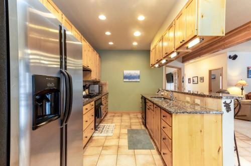 New Listing! Spacious Home With Private Hot Tub Home