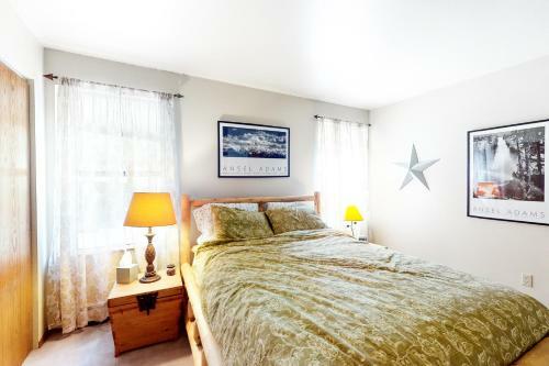 Sun Sung Cozy Condo