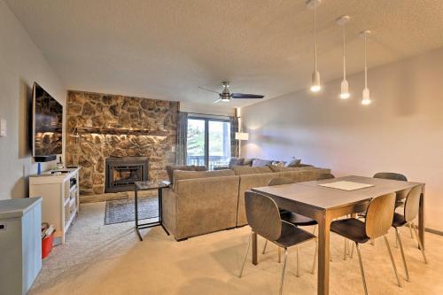 Apartamento The Jabberwocky Condo With Pool And Sauna Access