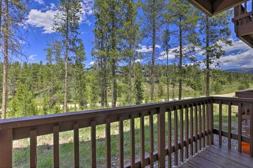 Apartamento The Jabberwocky Condo With Pool And Sauna Access