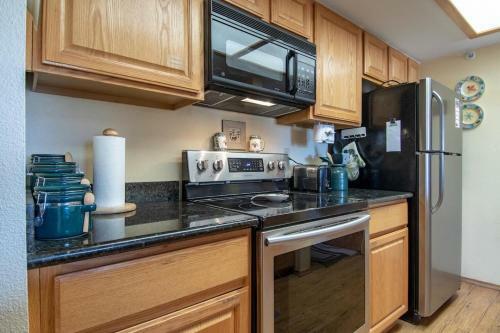 Lake Forest 303e