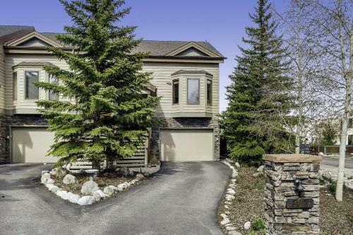 Large Townhome On Lake Dillon Path