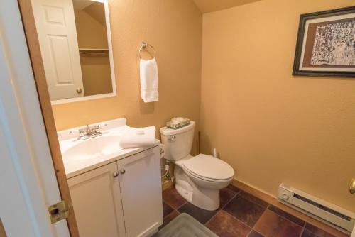 Rocky Mountain Outpost Home 8 Bedrooms Dog Friendly