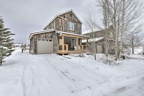 Cozy Granby Home With Deck Less Than 3 Mi To Ski And Golf