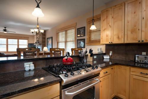 Buckhorn Cabin