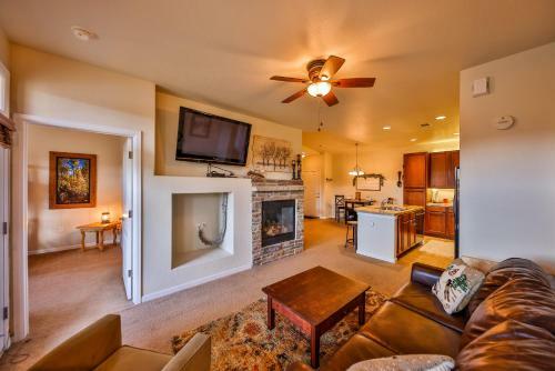 Lodge At Ten Mile
