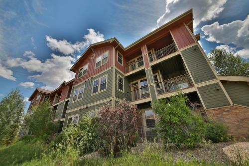 Lodge At Ten Mile
