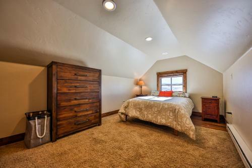 Saddle Ridge Lodge