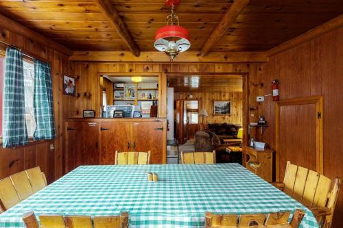 Naughty Pine Cabin