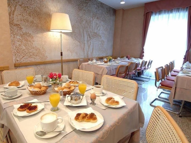 Hotel Mennini