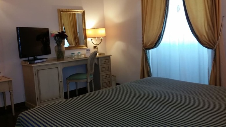 Grand Hotel Villa Politi