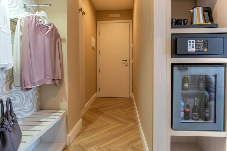 The Boutique Hotel