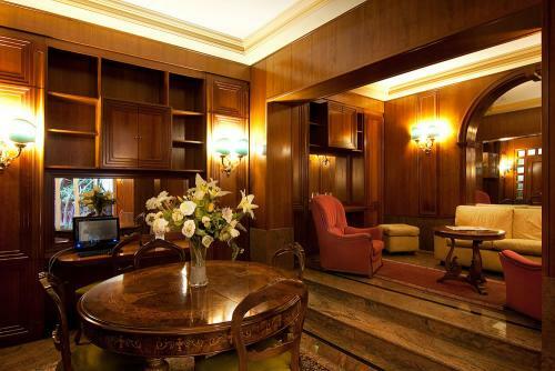 Hotel Galles