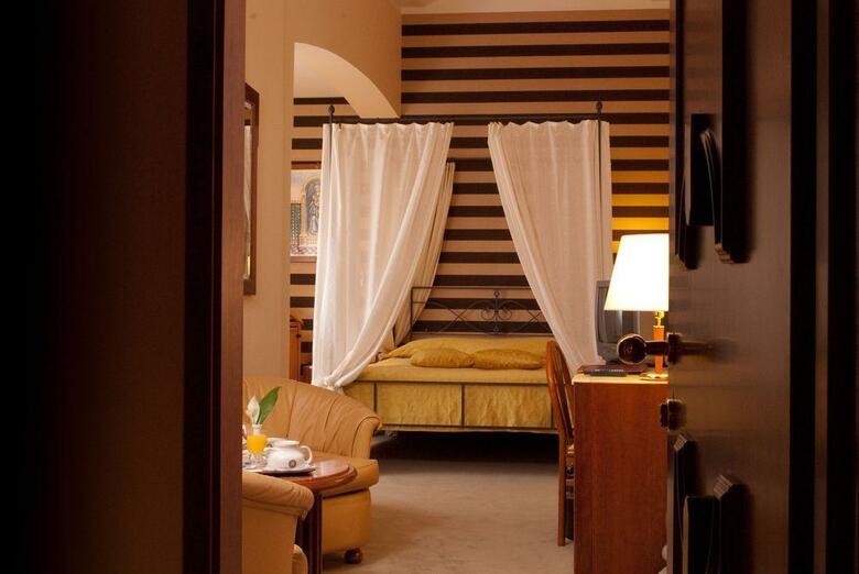 Hotel Roma