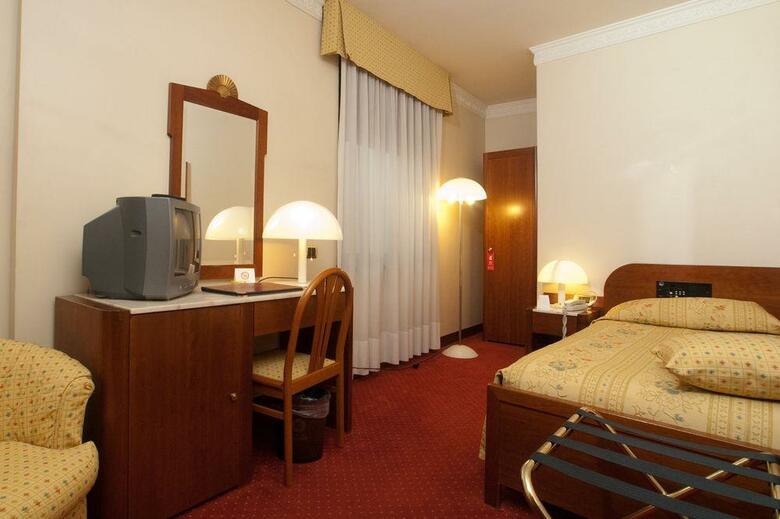 Hotel Roma