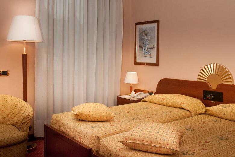 Hotel Roma