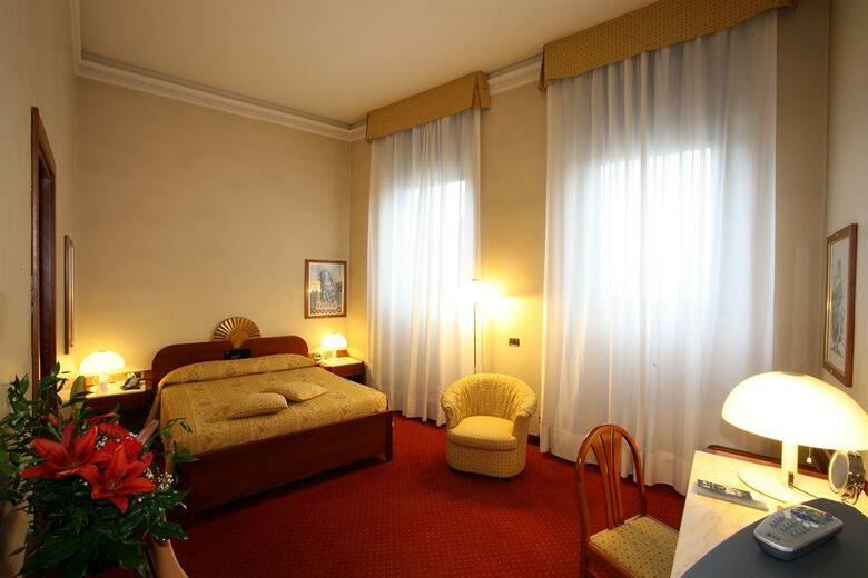 Hotel Roma