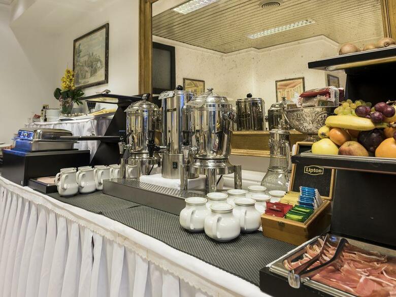 Hotel Roma