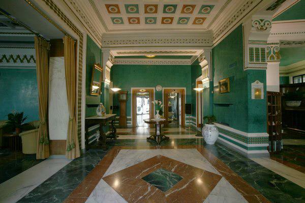 Hotel Roma