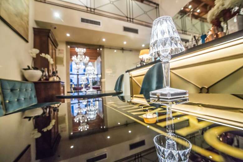 Hotel Don� Palace