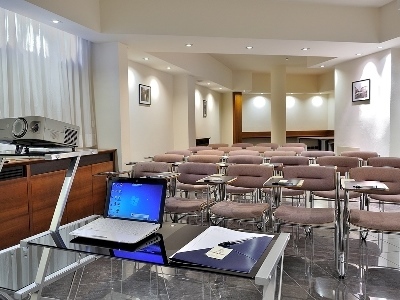 Hotel Re