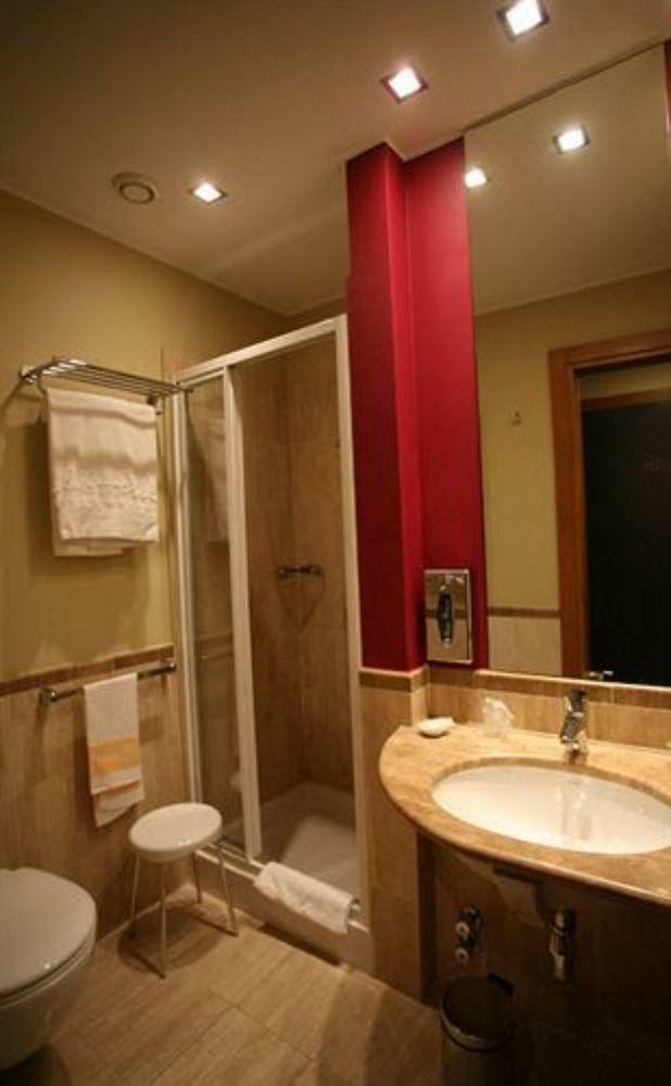 Club Hotel Milan(.)