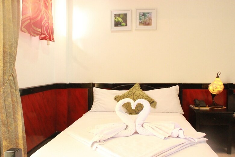 Green One Hotel