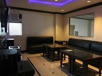 Hotel Bluefins Resort