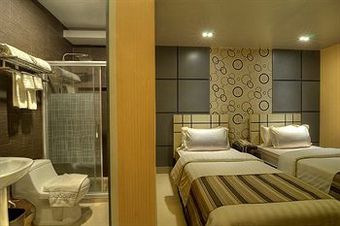 Hotel Eloisa Royal Suites