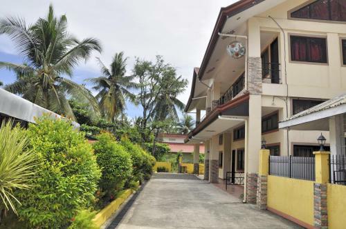 Pal-watson Apartments
