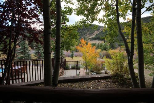 Hidden River Lodge 5943