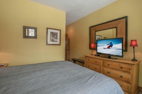 Settlers Creek 6565