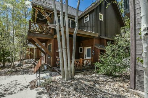 Cabin In The Pines 4